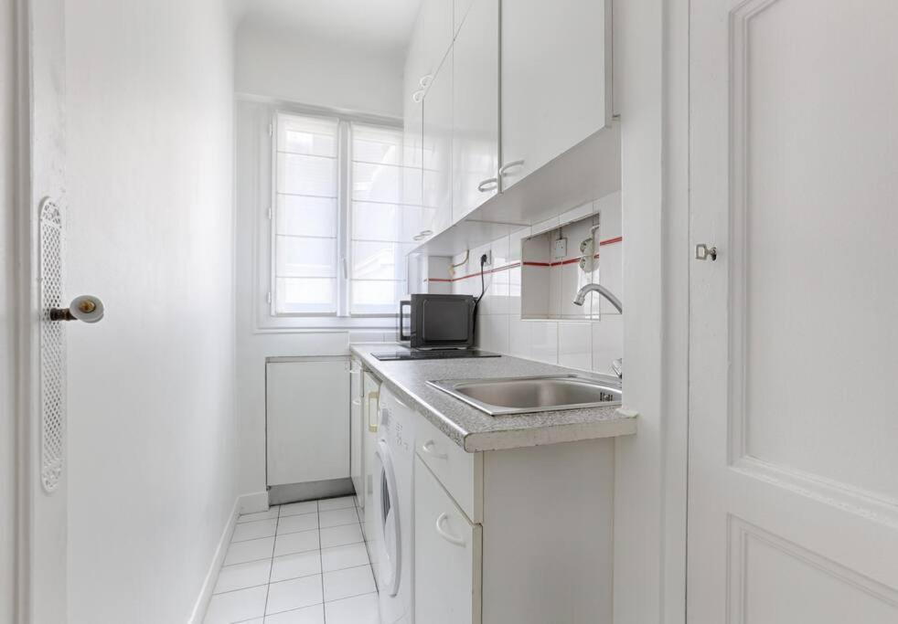 Matignon Saint-Honore : Magnifique Appartement 1Br Париж Экстерьер фото
