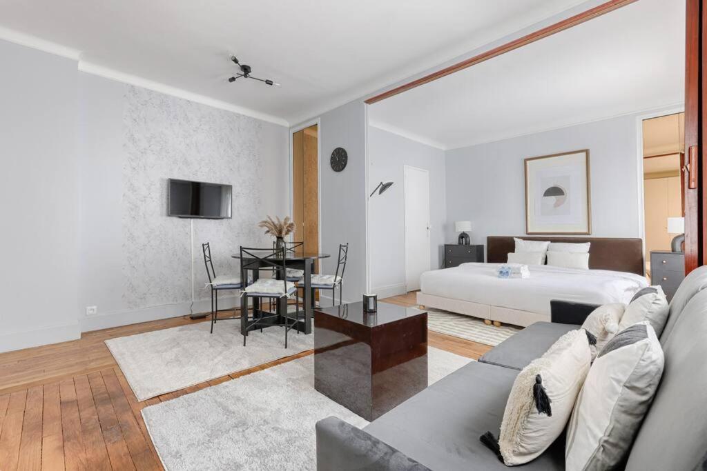 Matignon Saint-Honore : Magnifique Appartement 1Br Париж Экстерьер фото